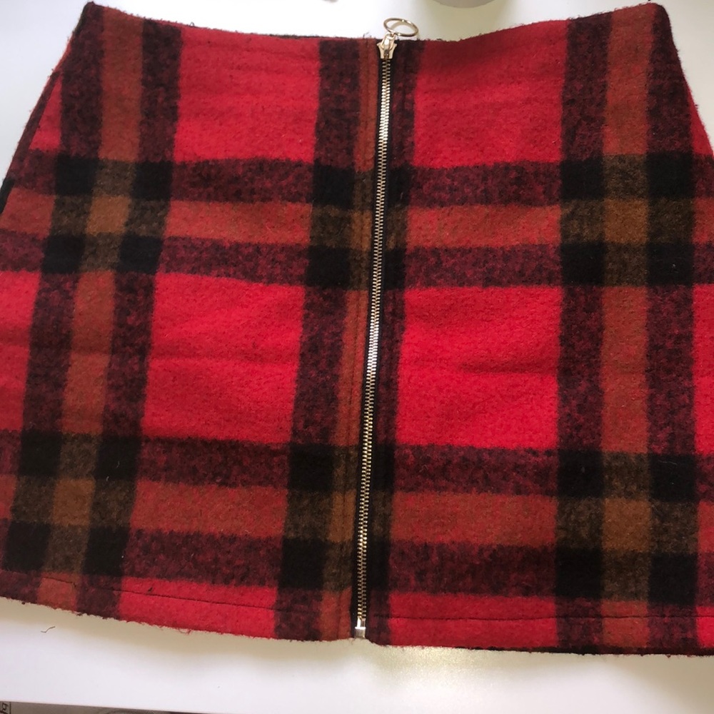 plaid skirt